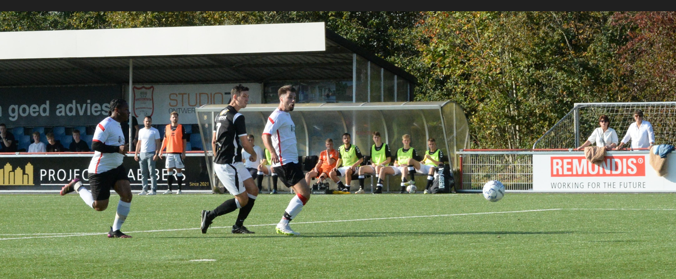 Foto's van Alcmaria Victrix 1 - SV Marken 1